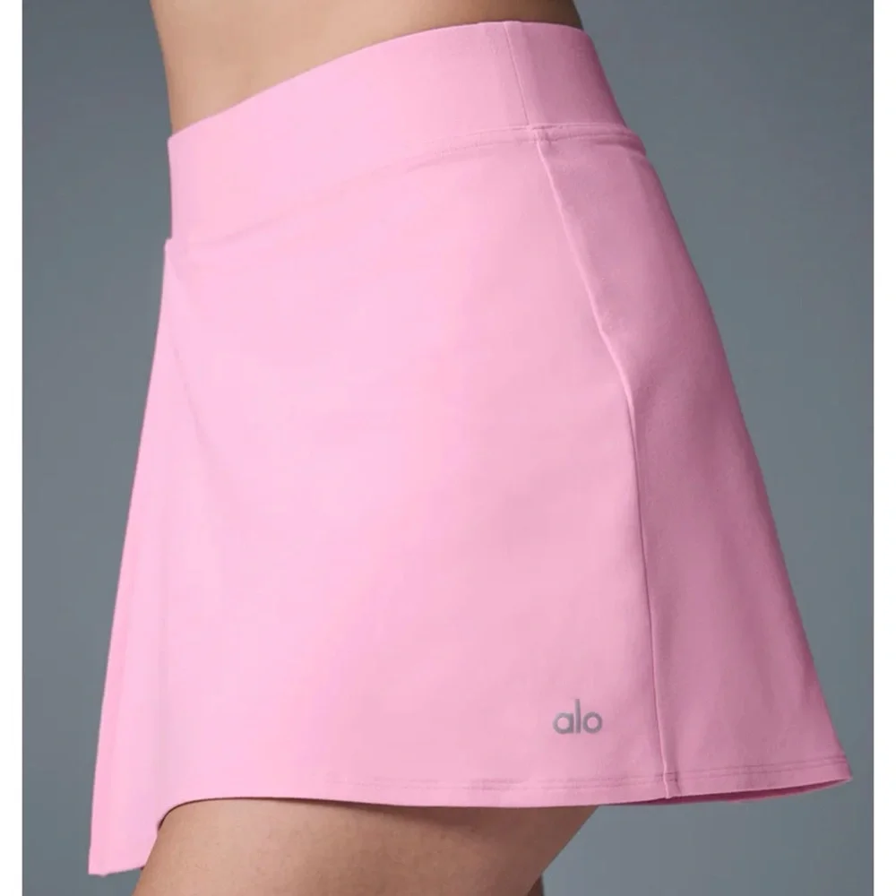 Alo Alosoft Backspin Skirt NWT Sweet Pink